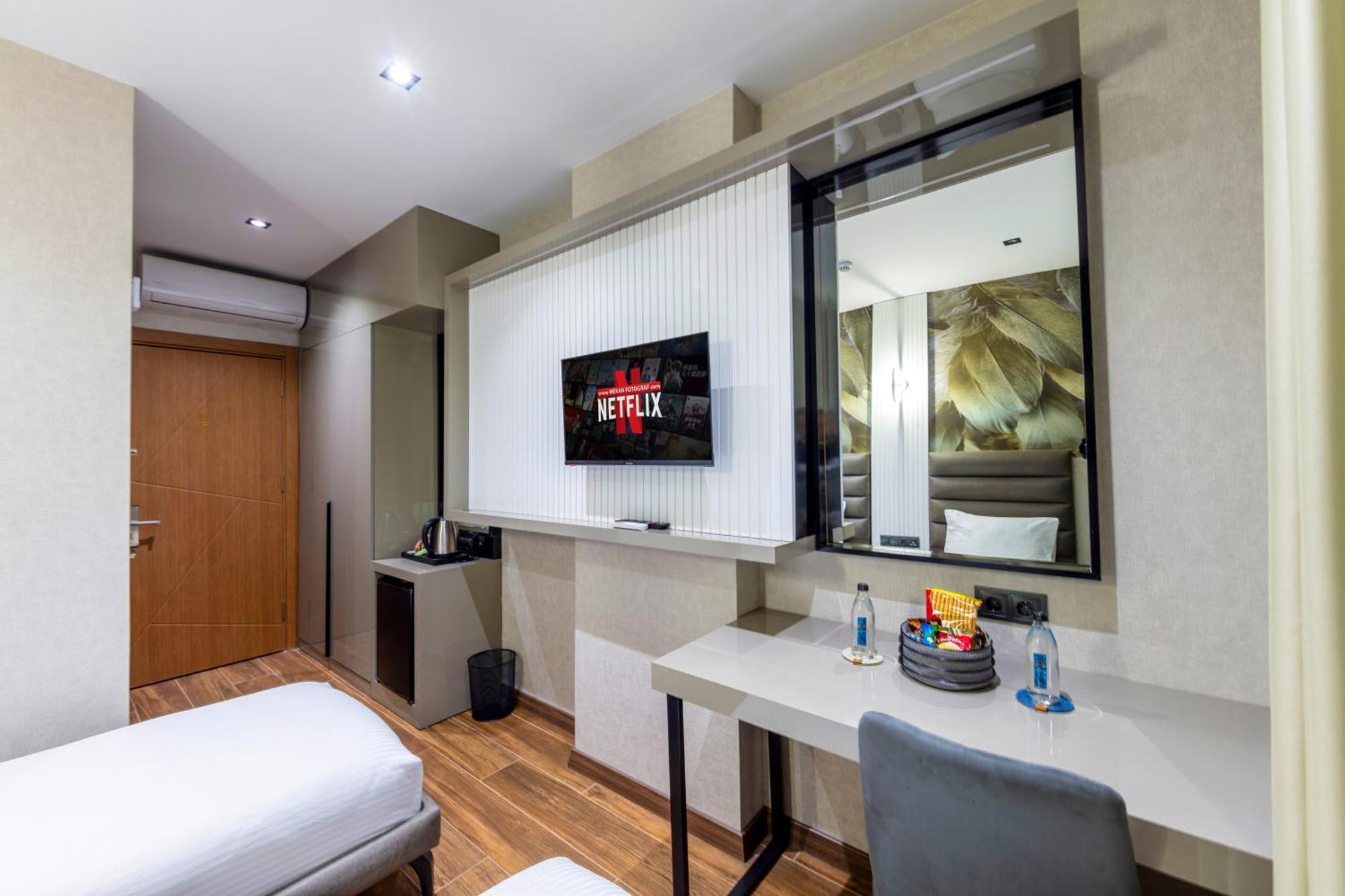 Dem Premium Hotel - Round Trip Airport Service - Istanbul International Airport Arnavutkoy Exterior foto